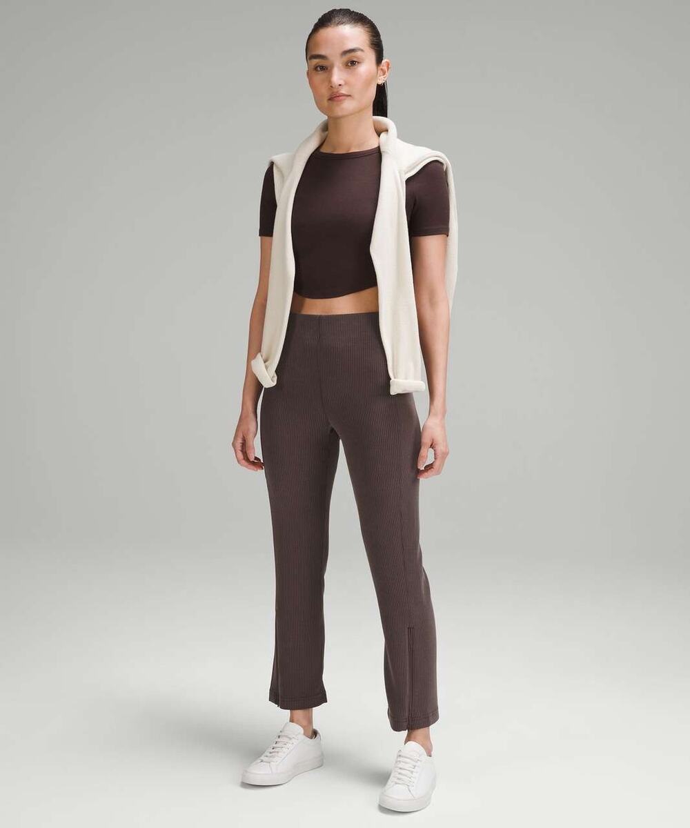 336-Lululemon Ribbed Softstreme Zip-Leg High-Rise Cropped 25" Espresso size 4